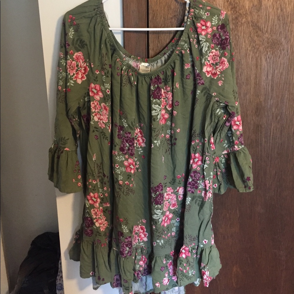 Terra & Sky floral blouse